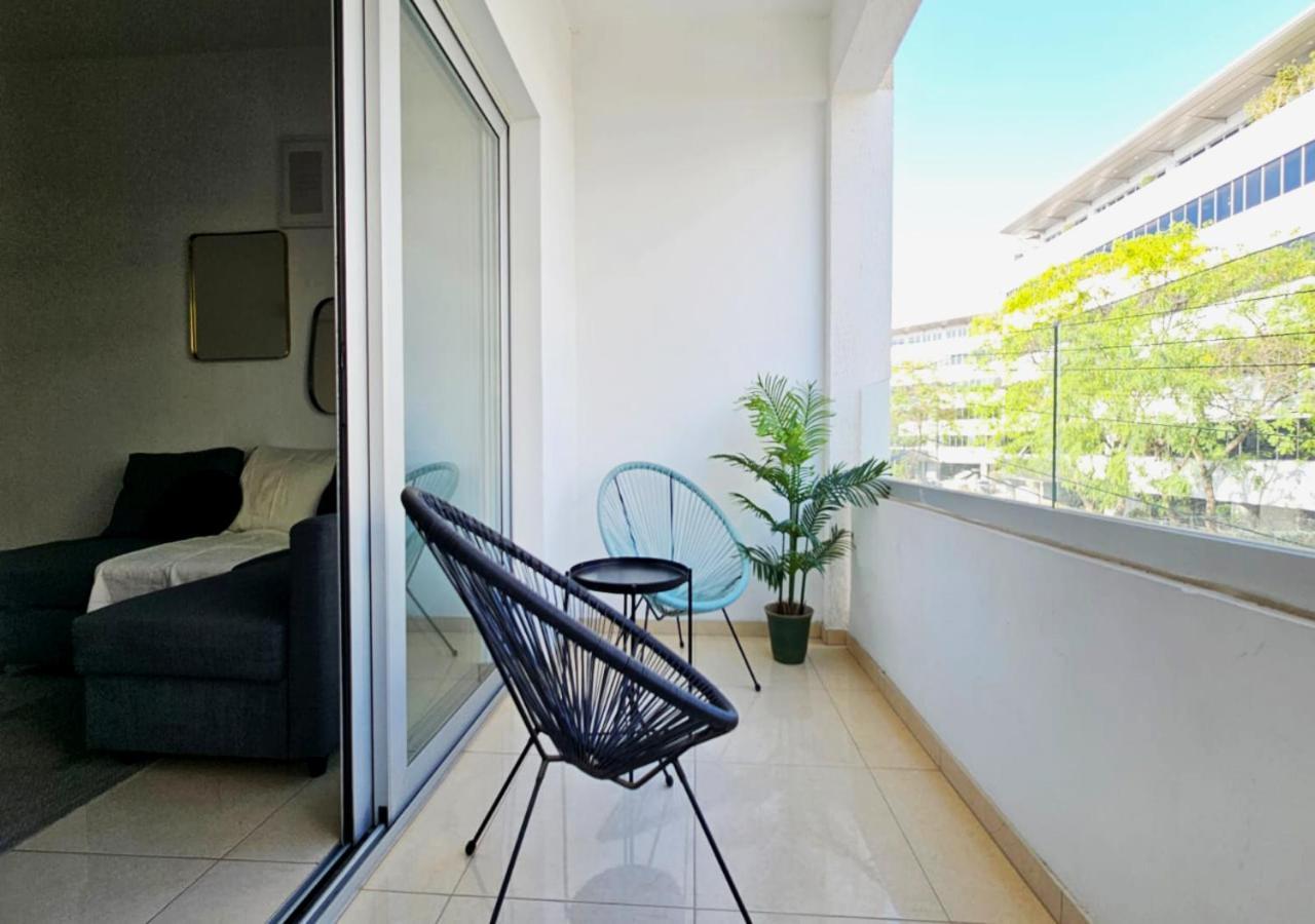 Phaedrus Living: City Centre Luxury Flat Esperidon 201 Nicosia Eksteriør billede